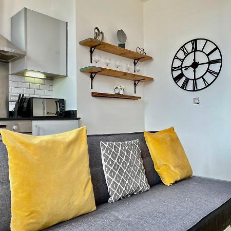 Victorian Factory Apartment With 2 Bedrooms Bristol Dış mekan fotoğraf